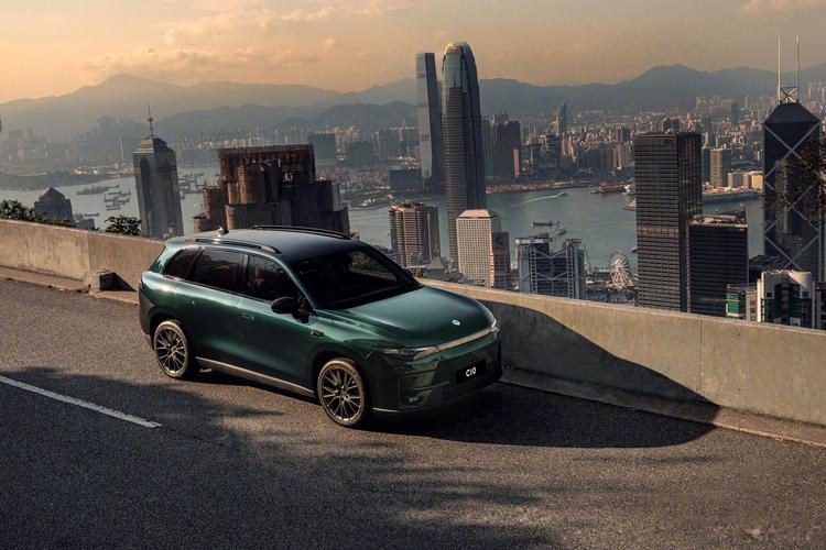 在全球新能源汽車產業加速變革的當下,中國車企正以技術與性價比優勢